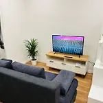 Central Sunny Apartment